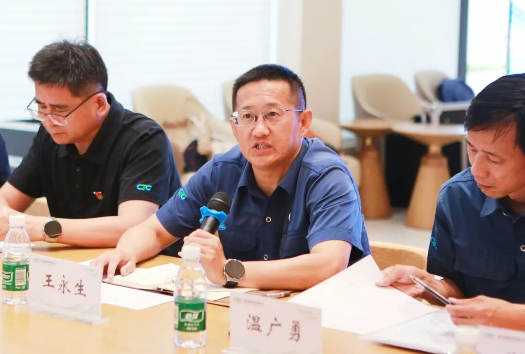 wang10.jpg